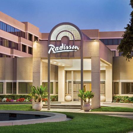 Radisson Hotel Sunnyvale - Silicon Valley Экстерьер фото