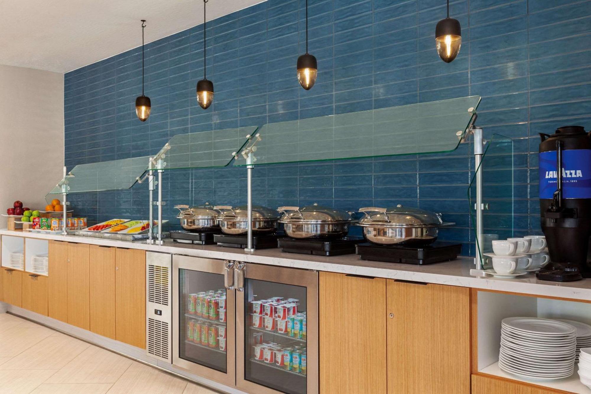 Radisson Hotel Sunnyvale - Silicon Valley Экстерьер фото
