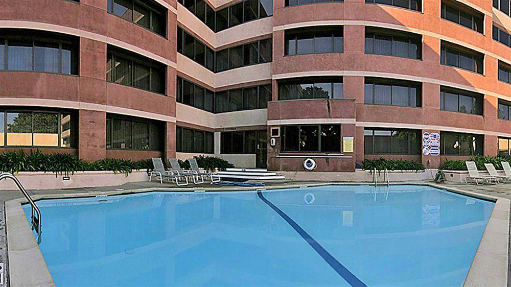Radisson Hotel Sunnyvale - Silicon Valley Экстерьер фото