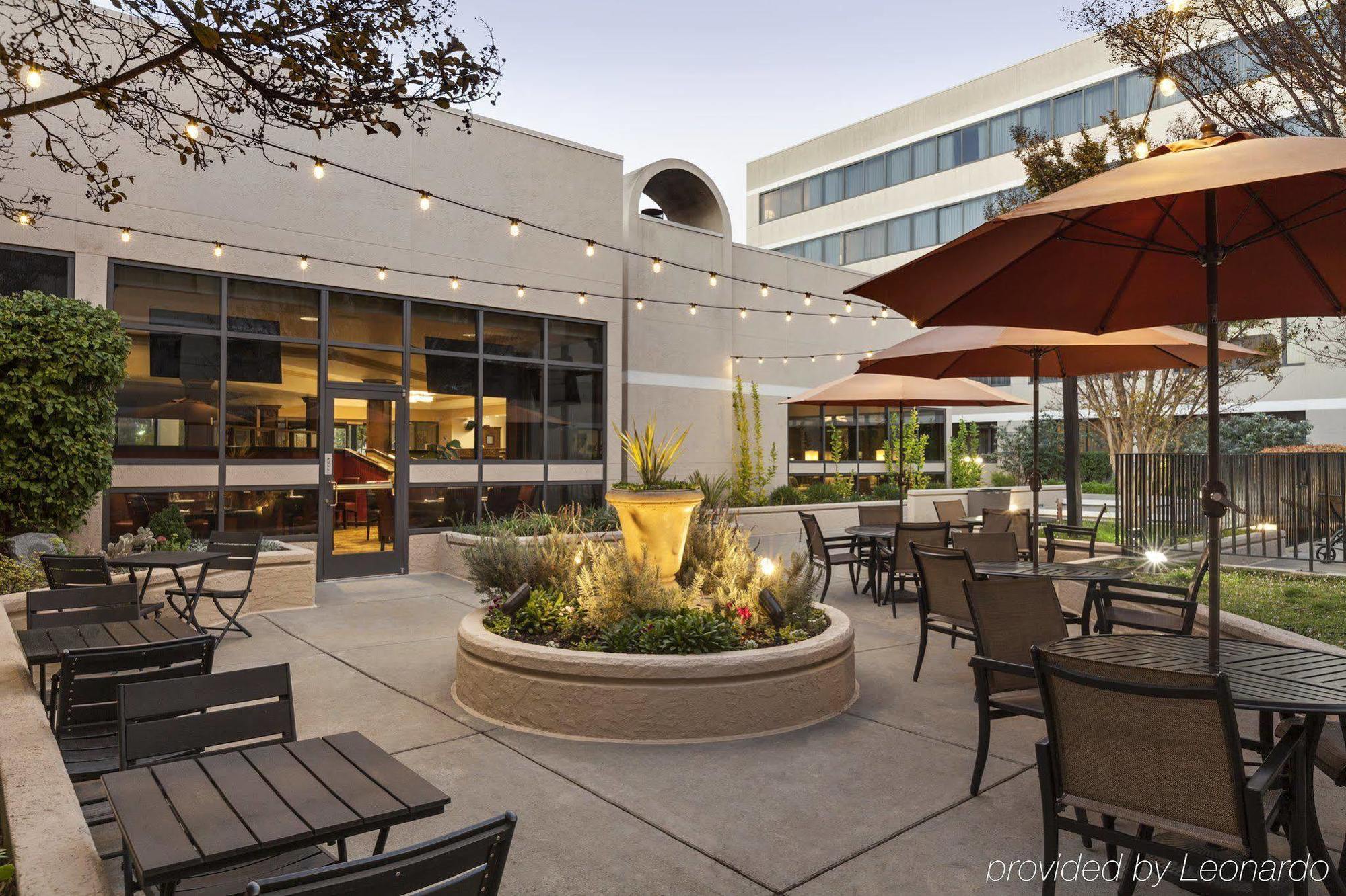 Radisson Hotel Sunnyvale - Silicon Valley Экстерьер фото