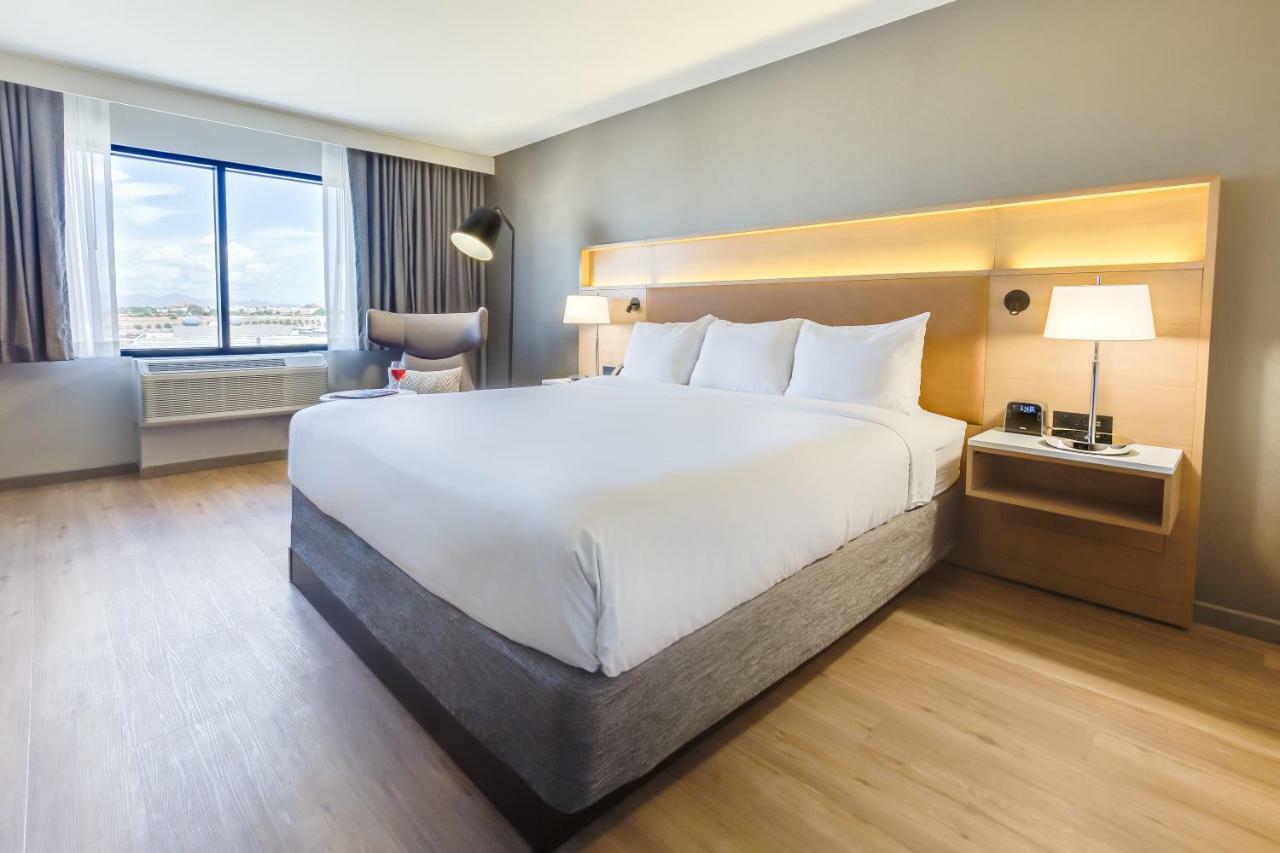 Radisson Hotel Sunnyvale - Silicon Valley Экстерьер фото